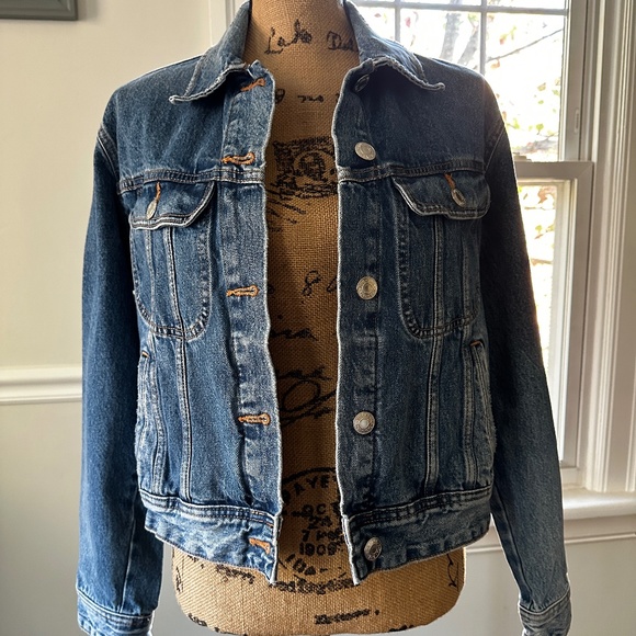 Zara basic denim jacket - Picture 1 of 8